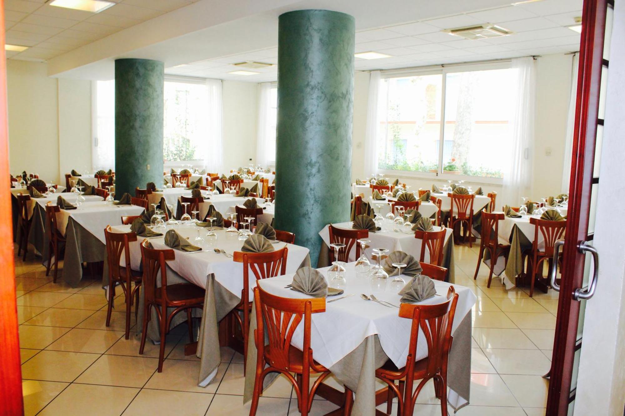 Blue Loft Hotel Cesenatico Ngoại thất bức ảnh